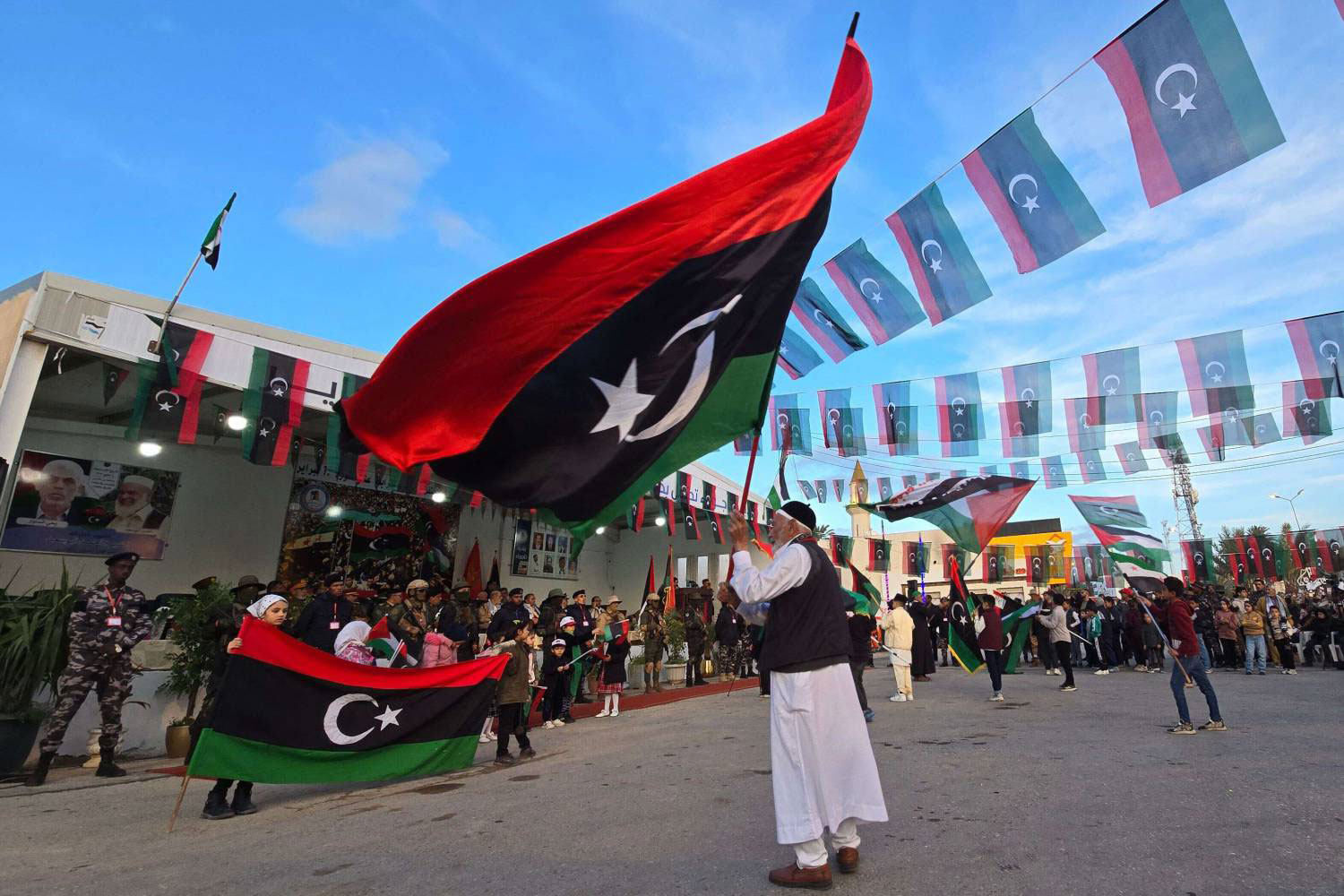 ليبيا تحيي ذكرى فبراير في ظل تفاقم الانقسام والفساد .. بقلم الحبيب الأسود